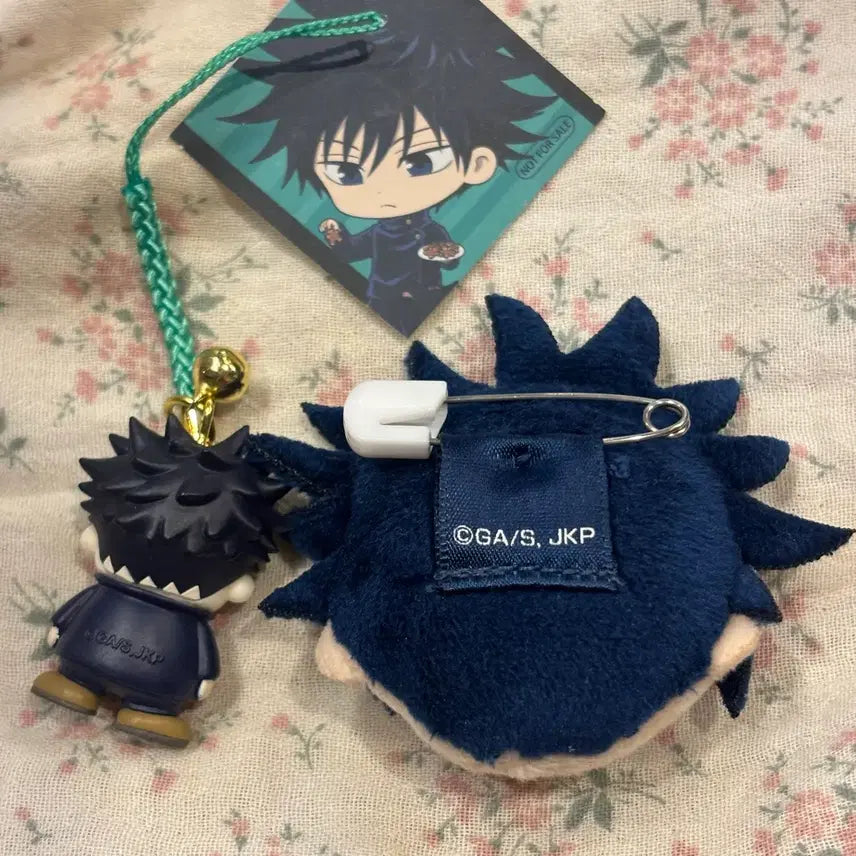 [BUNJANG] Jujutsu Kaisen Megumi Kitancube &amp; Fuputito Badge Set / 주술회전 메구미 키탄클럽 &amp; 푸티토 뱃지