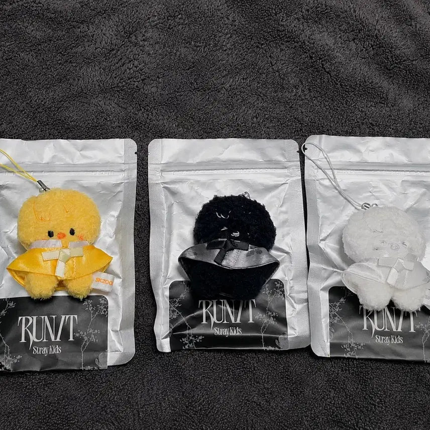 [BUNJANG] Stray Kids Felix Run It Micro Skzoo Bundle Set / 스트레이키즈 필릭스 런잇 마이크로 스키주 뽁아리 일괄