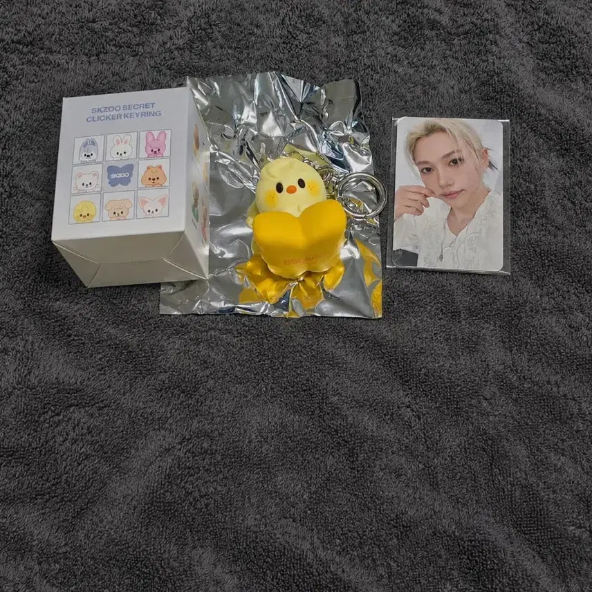 [BUNJANG] Stray Kids SKZOO Poppori Clicker Keyring + Photocard / 스트레이키즈 SKZOO 시크릿 뽁아리 클리커 키링 + 포토카드