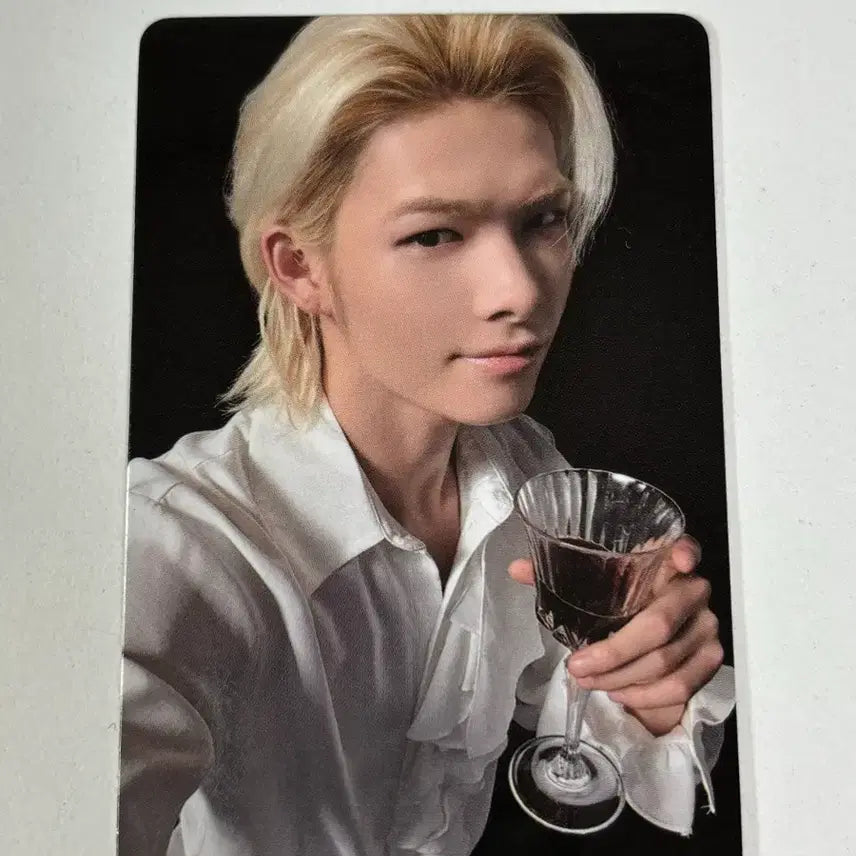 [BUNJANG] ENHYPEN Sunghoon House of Vampires Photocard / 엔하이픈 전시 하우스 오브 뱀파이어 니키 일반 포카 양도