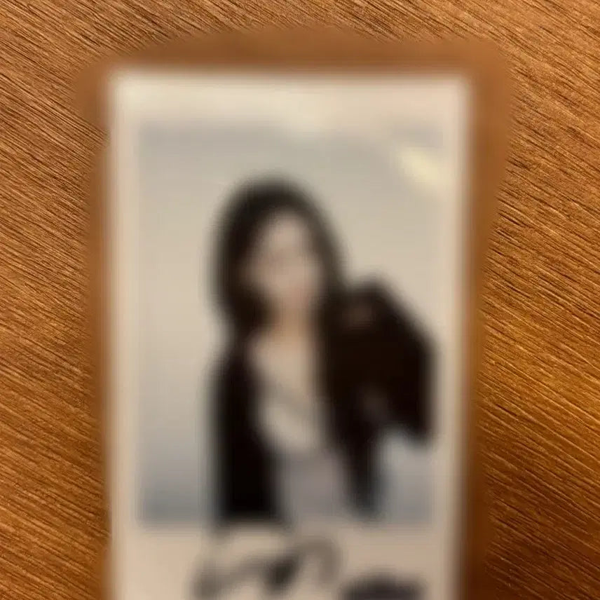 [BUNJANG] tripleS Mayu Signed Polaroid / 0814 트리플에스 마유 싸인 폴라 폴라로이드