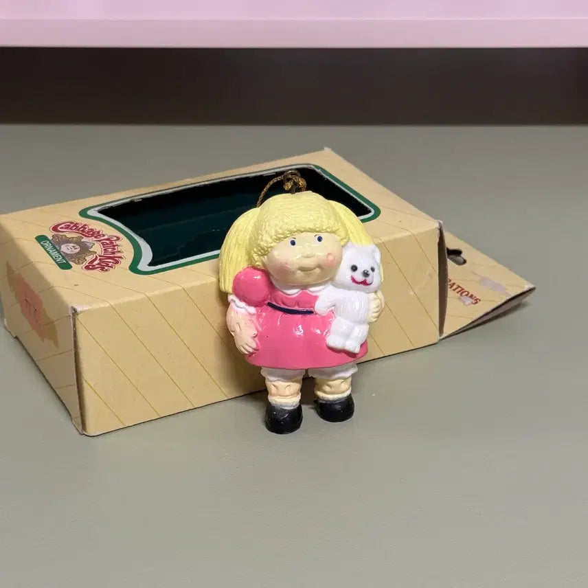 [BUNJANG] Vintage Cabbage Girl Ornament Figure / 빈티지 양배추 소녀 오너먼트 피규어