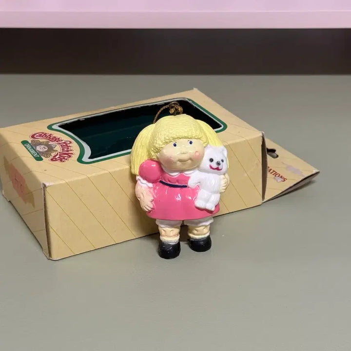 [BUNJANG] Vintage Cabbage Girl Ornament Figure / 빈티지 양배추 소녀 오너먼트 피규어