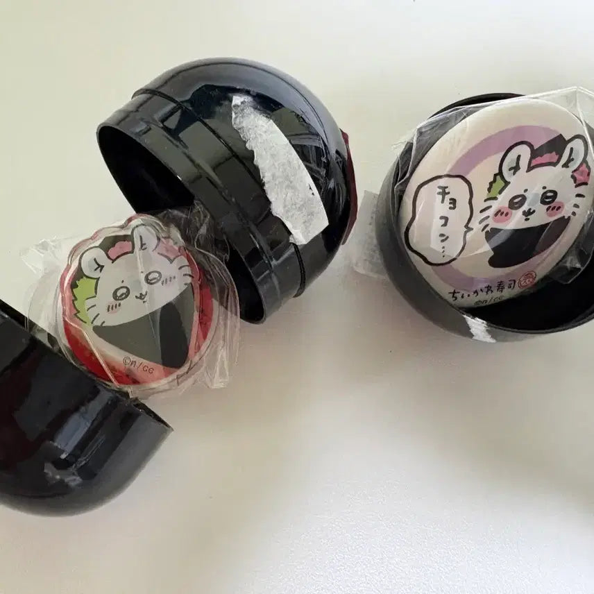 [BUNJANG] Momonga Sushi Acrylic Stand Set / 모몽가 스시 뱃지 아크릴 스탠드 세트