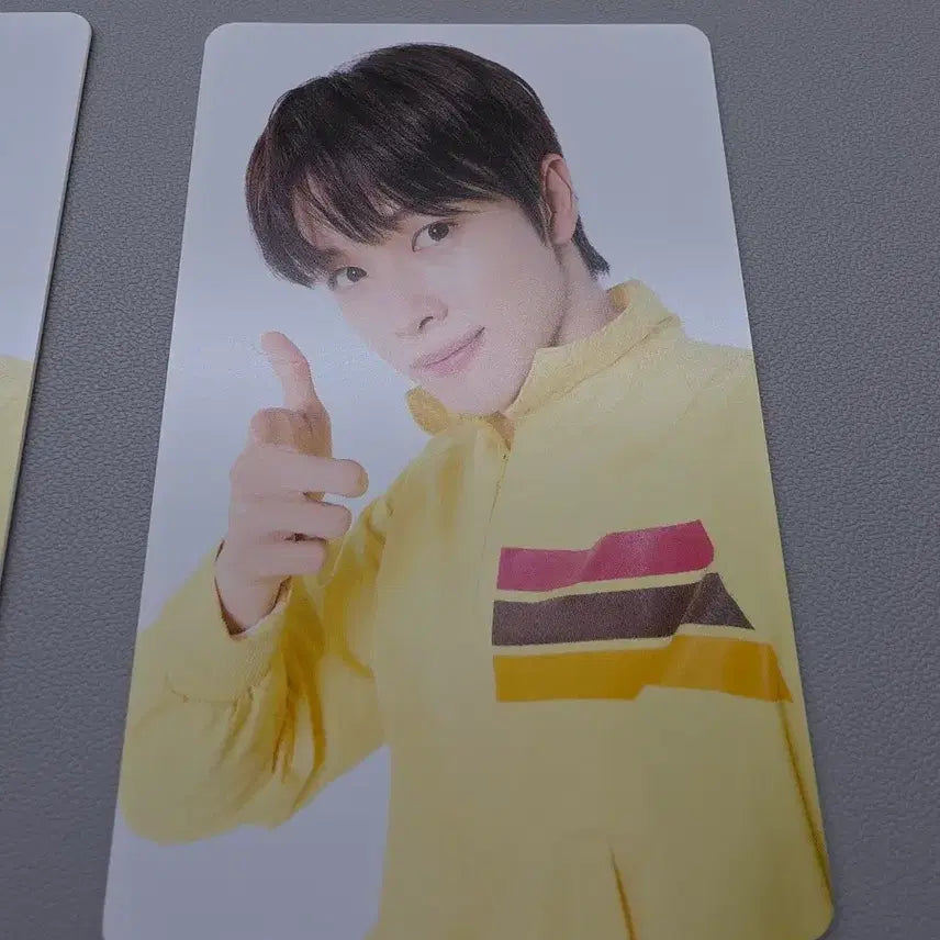 [BUNJANG] RIIZE Sungchan RPG Photocard Set / 라이즈 성찬 RPG 랜덤포카3장+6000엔 스티커1장