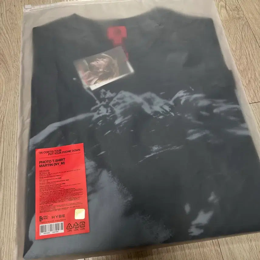 [BUNJANG] CORTIS Martin Tour Photo T-Shirt (M Size, Sealed) / (현물 미개봉) CORTIS 코르티스 마틴 투어 포토 티셔츠 M 사이즈 팝업