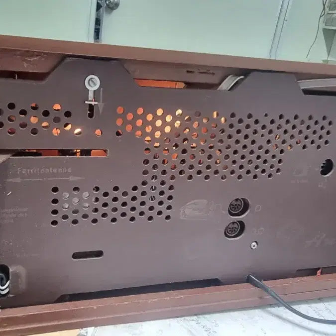 [BUNJANG] Telefunken Andante 1352 Vintage Radio / 텔레풍켄 안단테 1352
