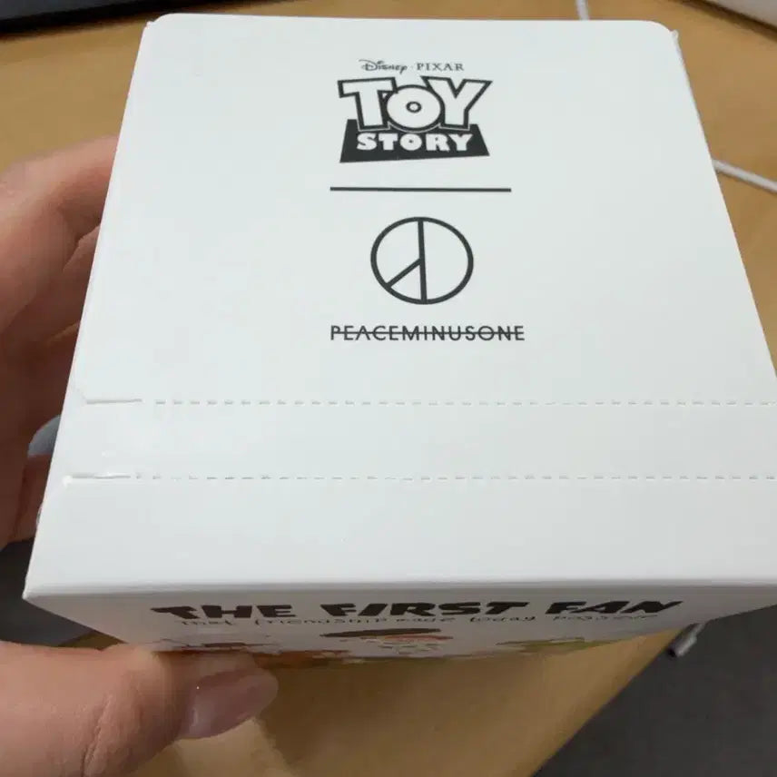 [BUNJANG] The First Fan Magnet Blind Figure 01 (Sealed) / 미개봉 더 퍼스트팬  마그넷 블라인드 피규어 01