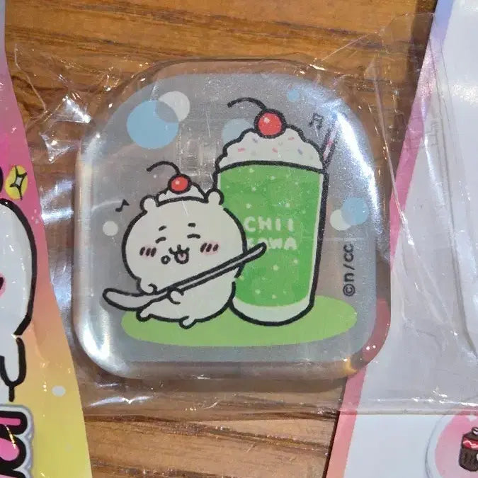 [BUNJANG] Chiikawa Nyam Nyamz Random Acrylic Clip Melon Soda / 치이카와 먼작귀 냠냠즈 랜덤 아크릴집게 메론소다 치이카와