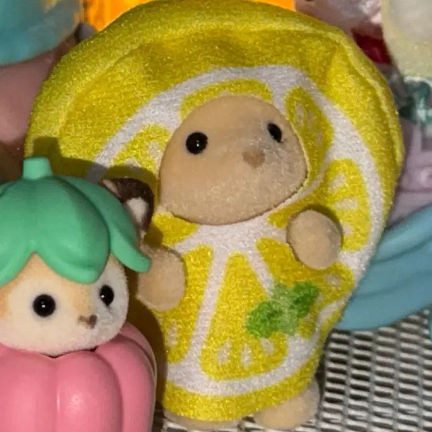 [BUNJANG] Sylvanian Families Blind Bag Fruit Party Lemon Retriever Dog (Opened) / 실바니안 블라인드백 과일파티 레몬 리트리버 강아지 개봉