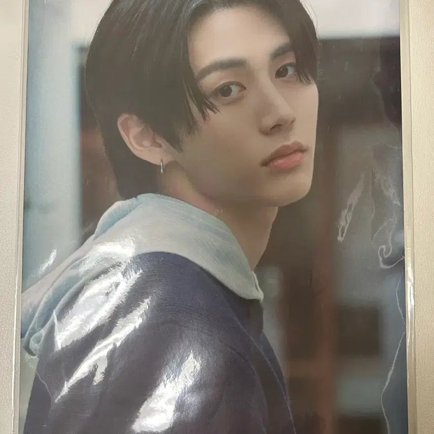 [BUNJANG] BOYNEXTDOOR Taesan Premium Photo Poster Frame (Album Photocard Photobook Goods) / 태산 And 프리미엄포토 프포 포스터 액자 앨범 포카 화보 굿즈 한태산 보넥도