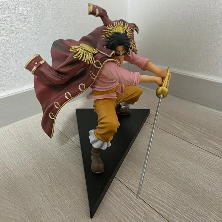 [BUNJANG] Ichiban Kuji Gol D. Roger Figure / 제일복권 골 D 로저 피규어