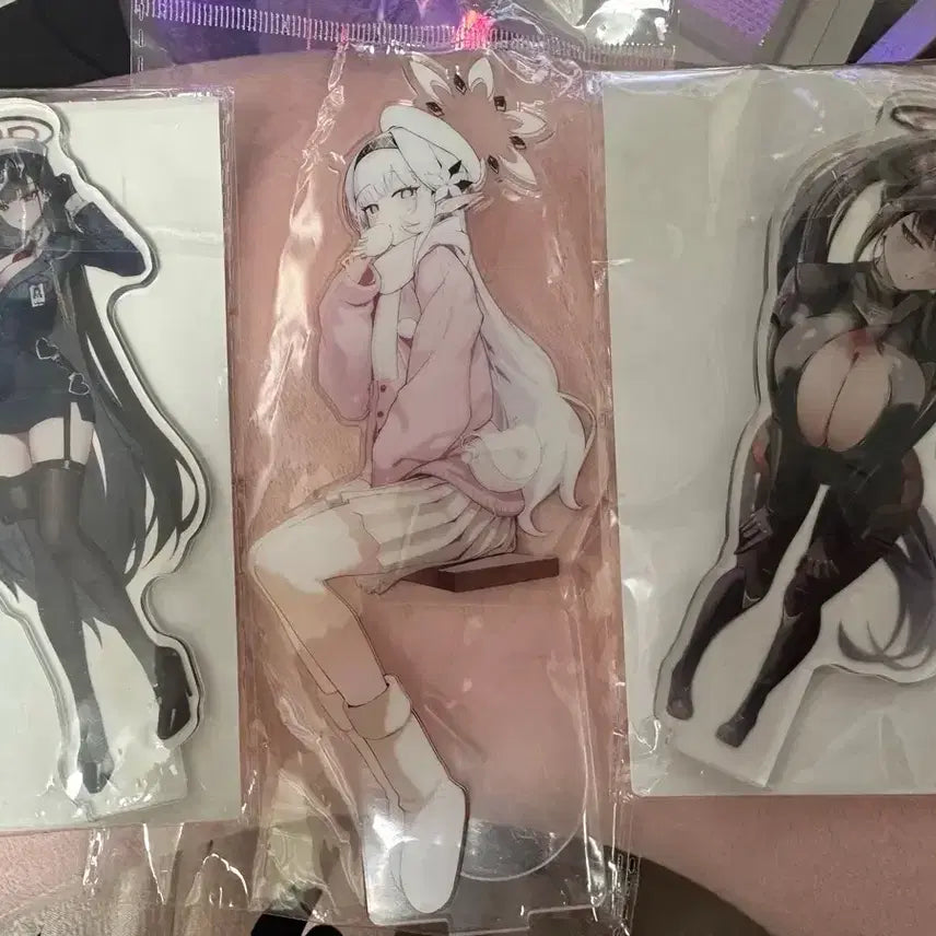 [BUNJANG] Blue Archive Rio Himari Acrylic Stand / 블루아카이브 리오 히마리 아크릴 +카구야 쿠지판매