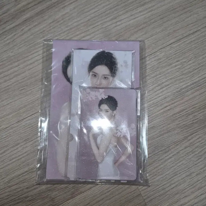 [BUNJANG] Lu Yu Xiao (Xiao Zhan) Merchandise Set / 루위샤오 노욱효 굿즈