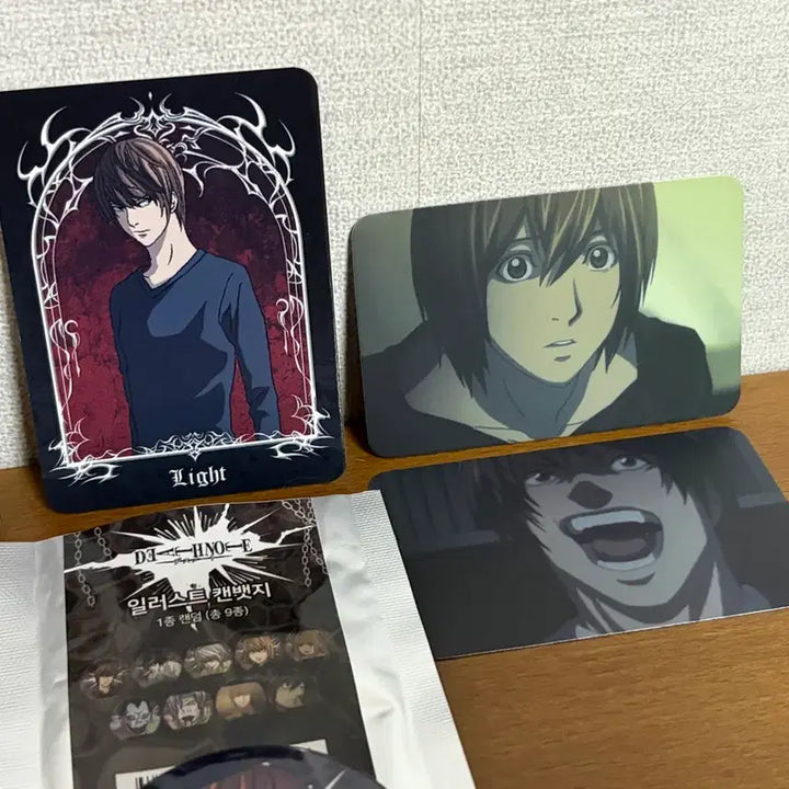 [BUNJANG] Death Note Light Yagami Tunique Collaboration Frame Acrylic Keyring, Illustration Can Badge, Special Card &amp; Coaster Set / 데스노트 야가미 라이토 투니크 굿즈 일괄 프레임 아크릴 키링 일러스트 캔뱃지 특전 카드 코스터 세트