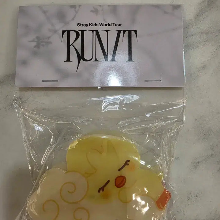 [BUNJANG] Stray Kids Bbokari Acrylic Hair Clip - RUN IT / 스트레이키즈 뽁아리 헤어 집게핀 HAIR CLIP - RUN IT