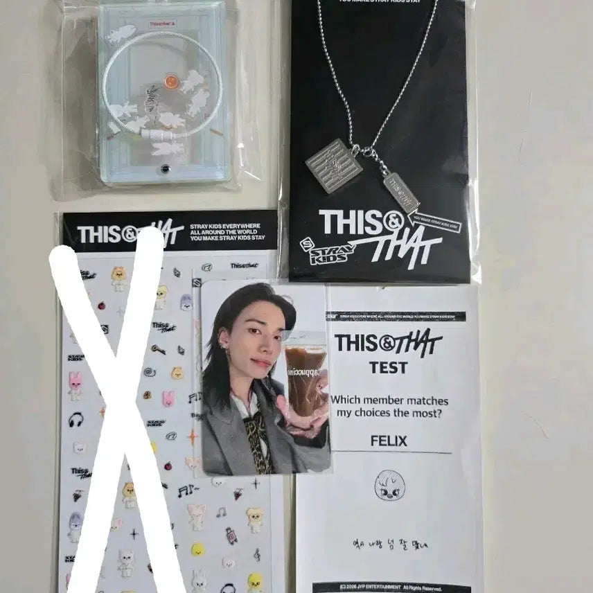 [BUNJANG] Stray Kids THIS&amp;THAT Goods Set / 스트레이키즈 THIS&amp;THAT 굿즈 세트