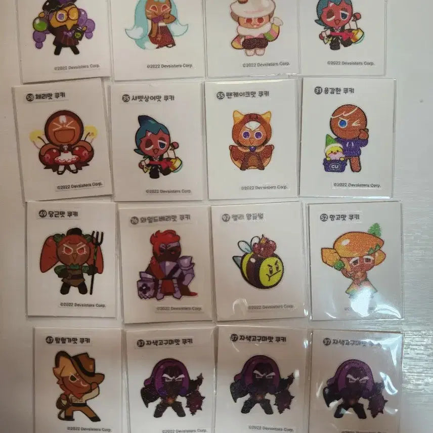 [BUNJANG] Pokemon, Cookie Run, Sanrio Sticker Bundle Set / 포켓몬(18종)+ 쿠키런(13종)+ 산리오(3종) 띠부실 일괄 판매