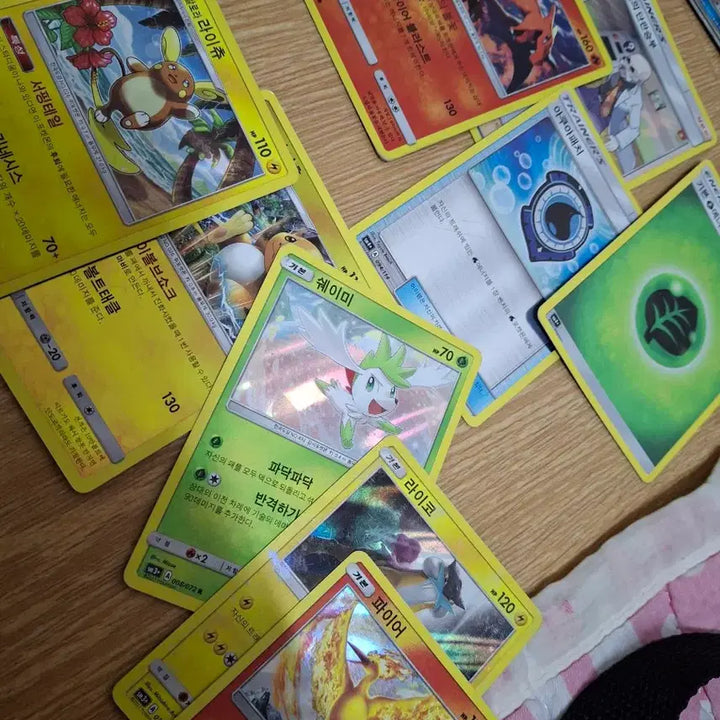 [BUNJANG] Pokemon Cards Bundle Set (900 Cards) / 포켓몬카드 900장 일괄 / GX-EX 프리즘스타 약23장 / 홀로 약 70장 루기아 레인보우/ 부스터 포켓심쿵