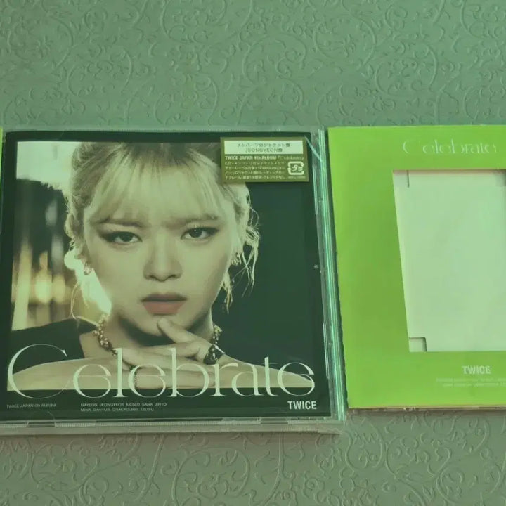 [BUNJANG] Twice Japan Celebrate Album (Jeongyeon Solo Jacket) Sealed / 미개봉 트와이스 일본 Celebrate 앨범(솔로자켓반 TWICE 정연)