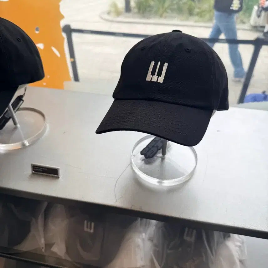 [BUNJANG] Bigbang Piano Logo Ball Cap Black / 빅뱅 피아노 로고 볼캡 블랙 (새상품)