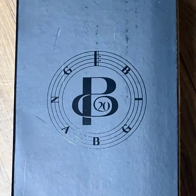[BUNJANG] Bigbang 20th Anniversary Official Lightstick (Sealed) / 빅뱅 뱅봉 20주년 미개봉 판매