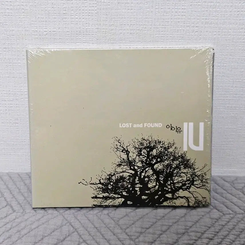 [BUNJANG] IU 1st Album LOST AND FOUND (Sealed) / 미개봉, 초희귀) 아이유(IU) 1집 LOST AND FOUND 앨범