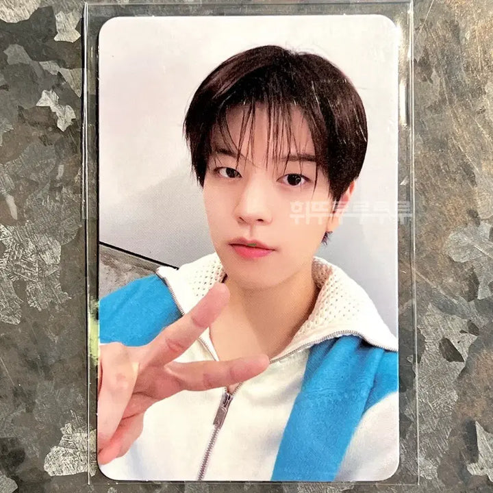 [BUNJANG] Stray Kids Seungmin This &amp; That Fan Meeting Fan Support Fan + Fanclub Photocard Bundle Set / 스트레이키즈 스키즈 역조공 선풍기 공방포카 승민 포함 일괄 양도