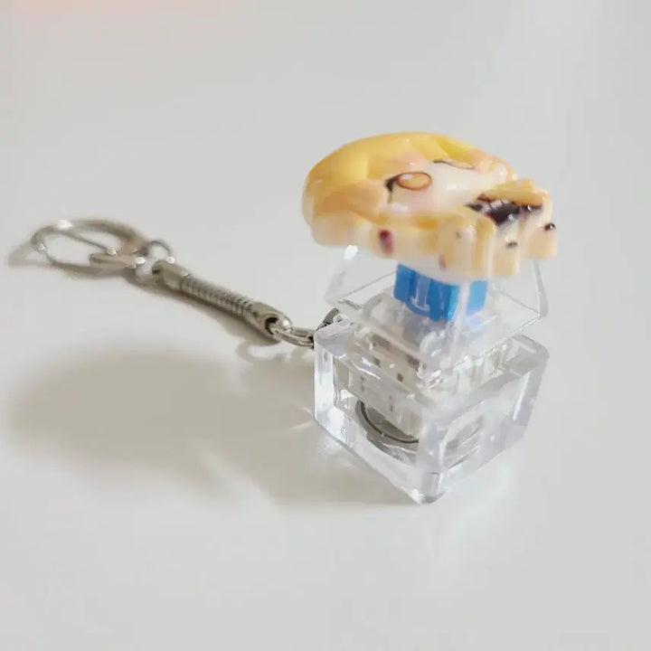 [BUNJANG] Demon Slayer Agatsuma Zenitsu Rainbow LED Clear Keycap Clicker Keyring / 새상품 1개 귀멸의 칼날 귀칼 아가츠마 젠이츠 레인보우 LED 키보드 투명 키캡 키링 1구 클리커 딸깍이 키홀더 가방고리 애니메이션 캐릭터 힐링