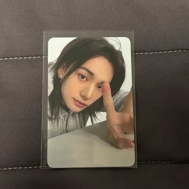 [BUNJANG] Stray Kids SKZ THIS DOES THAT Popup MD Hyunjin Photocard / 스트레이키즈 스키즈 디스앤댓 팝업 엠디 3만원 포카 현진
