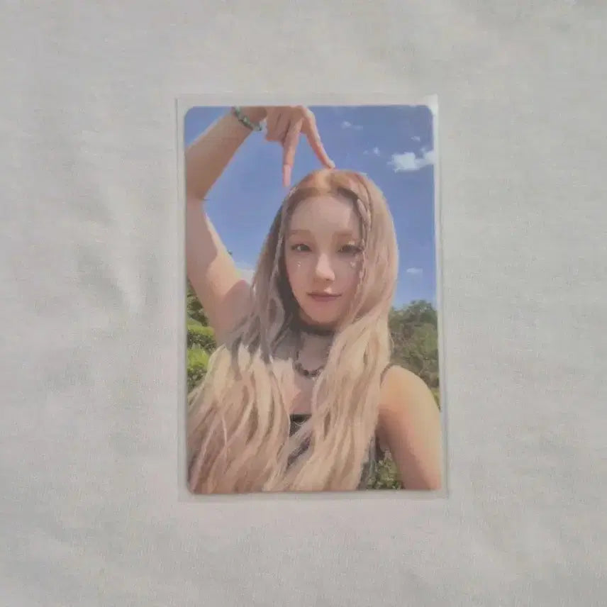 [BUNJANG] G)I-DLE 2023 PRETTYCON Fanclub Studio Photocard Minnie / 여자아이들 2023 프리티콘 팬클럽 공방 포카 우기