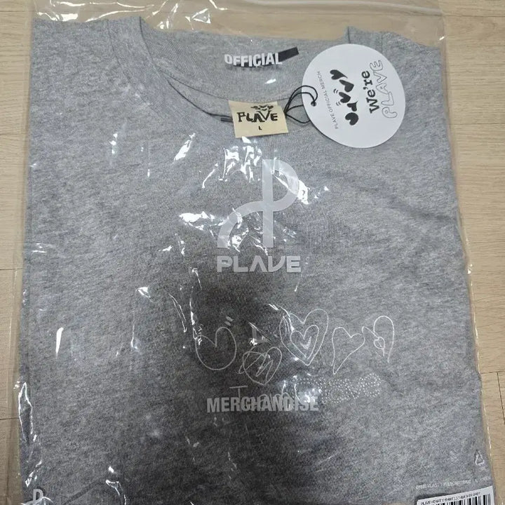 [BUNJANG] PLAVE Heart T-Shirt (L) / 플레이브 하트 티셔츠  PLAVE&