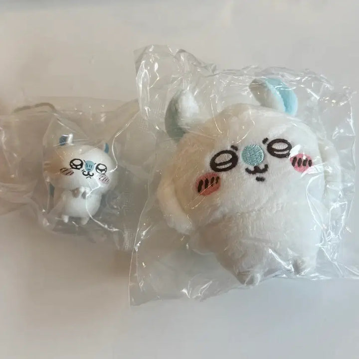 [BUNJANG] Chiikawa Momonga Osuwari Nuigurumi Plush / 먼작귀 치이카와 모몽가 앉은누이 오스와리 누이구루미 가챠 양도