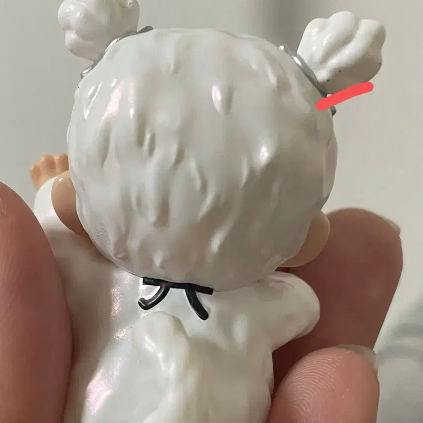 [BUNJANG] Monchhichi Hipper Colors Wink Secret Pearl White / 몬치치 히퍼 컬러즈 윙크 시크릿 펄화이트