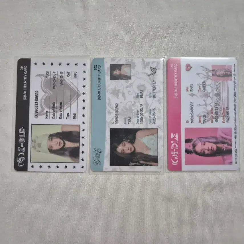 [BUNJANG] (G)I-DLE I FEEL ID Card Bundle Set Yuqi / 일괄)여자아이들 퀸카 I FEEL 아이디카드 우기