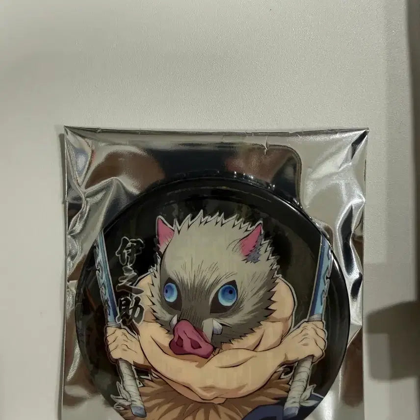 [BUNJANG] Demon Slayer: Kimetsu no Yaiba Mugen Train Arc Random Can Badge - Inosuke / 귀멸의 칼날 무한성편 랜덤 캔뱃지 이노스케