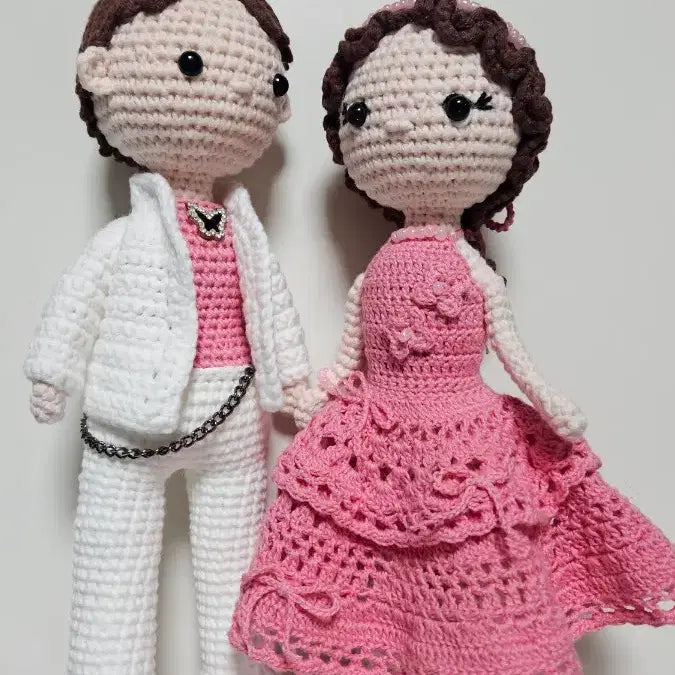 [BUNJANG] Hand-knitted "Beautiful" Couple Doll Set / (새상품) 손뜨개인형 &