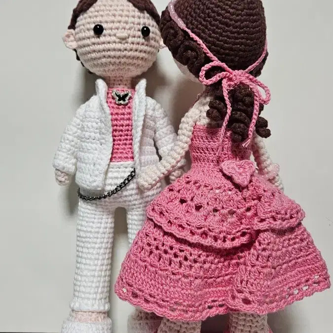 [BUNJANG] Hand-knitted "Beautiful" Couple Doll Set / (새상품) 손뜨개인형 &