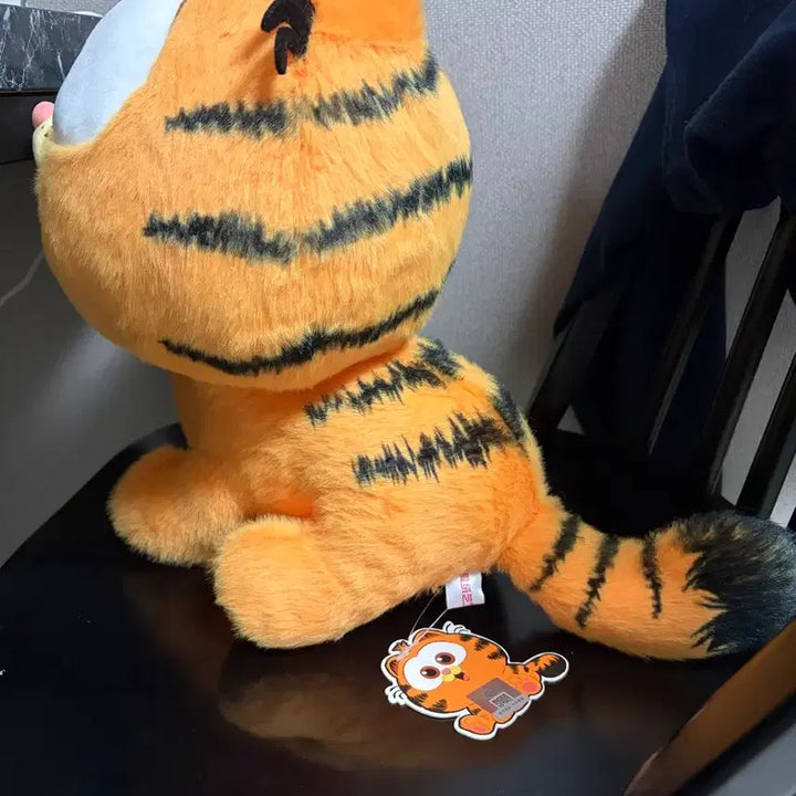 [BUNJANG] Garfield 30cm Plush Toy / 초롱초롱 가필드 30cm 인형