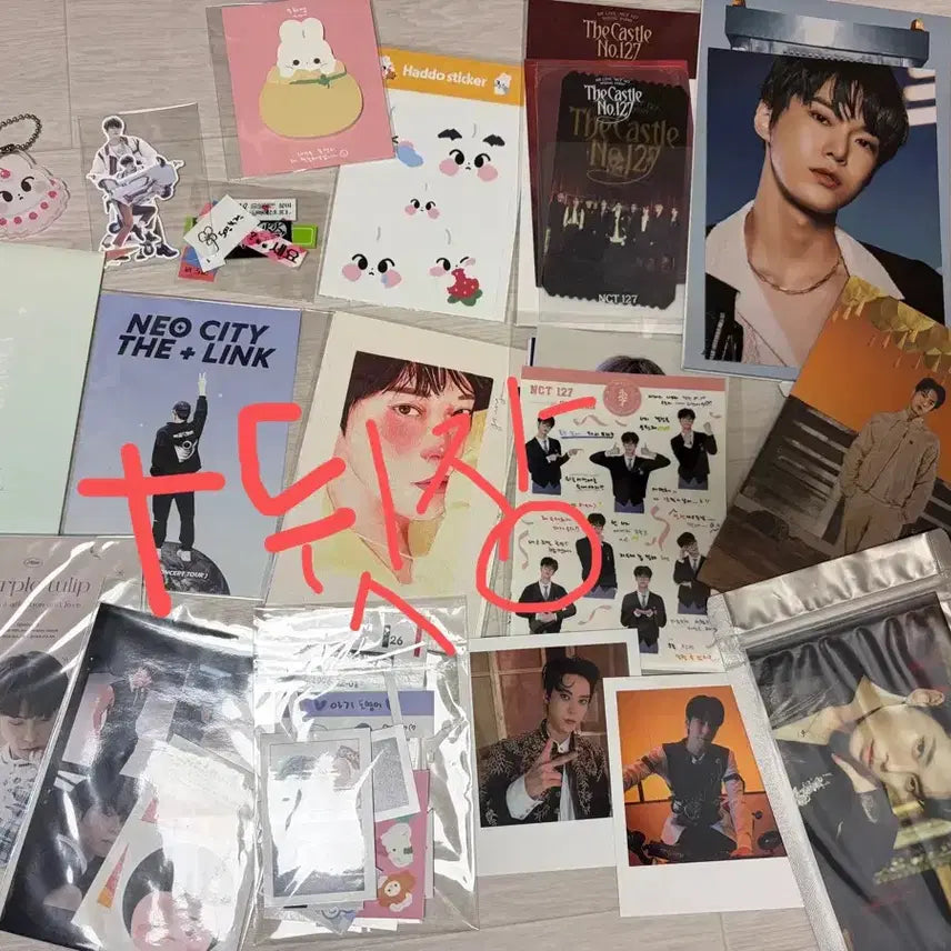[BUNJANG] NCT 127 Doyoung Bundle Set Official &amp; Unofficial Goods / Nct127 도영 공식 비공식 굿즈 일괄 판매 (+뒷사진들)