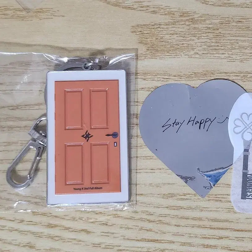 [BUNJANG] Day6 Young K Official Fanmeeting Confetti Keychain / 데이식스 영케이 공방 키링,컨페티
