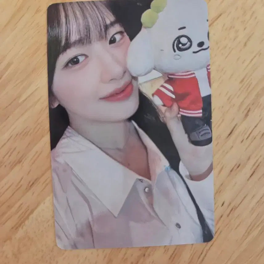 [BUNJANG] IVE Yujin 1st World Tour Photocard / 아이브안유진 월드투어콘서트다이브존 미공포포카