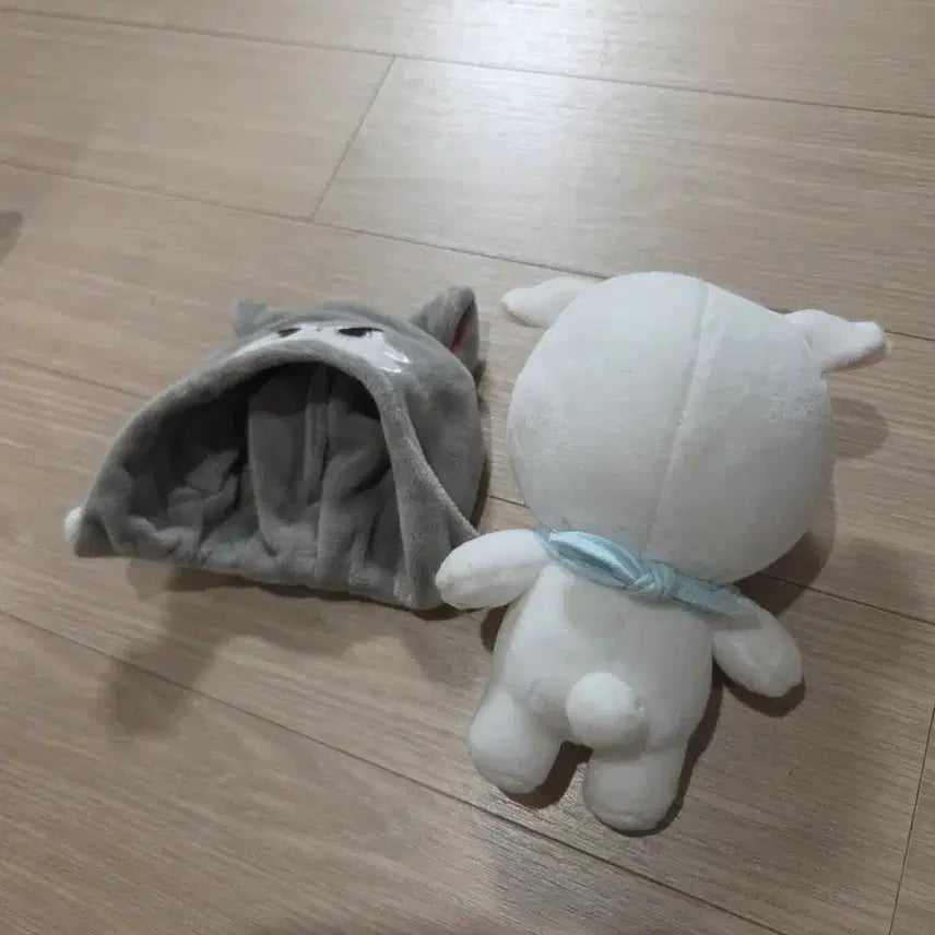 [BUNJANG] EXO D.O. Dyo-Rami Wolf Hat Doll / 됴램이 인형 판매합니다! (도경수 엑소 디오)