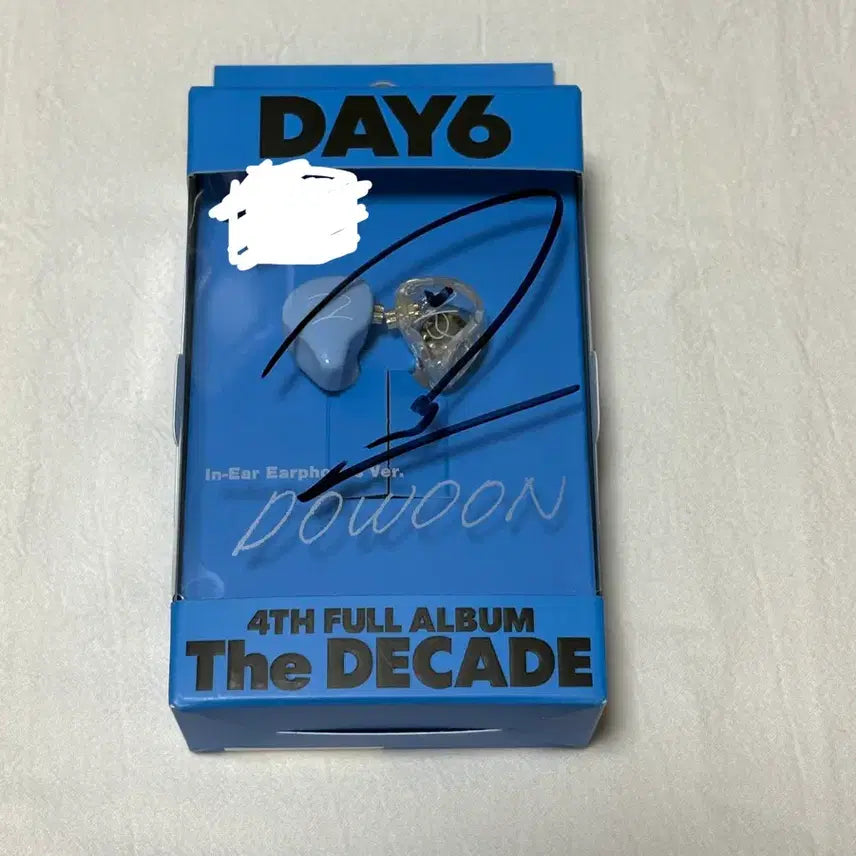 [BUNJANG] Day6 Dowoon Signed In-Ear Album / 데이식스 도운 친필사인 인이어앨범