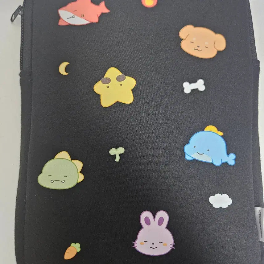 [BUNJANG] Pixely iPad Pouch / 픽셀리 아이패드 파우치