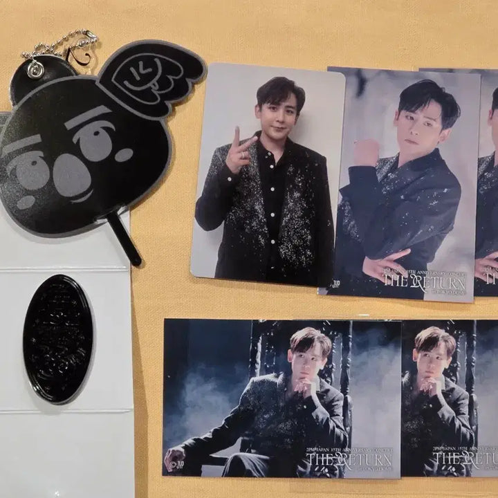 [BUNJANG] 2PM Nichkhun Tokyo Dome The Return Goods Mini Uchiwa &amp; Lottery Item / 2pm 닉쿤 도쿄돔더리턴 미니우치와 그리고 쿠지