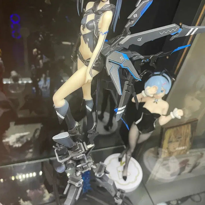 [BUNJANG] Black Rock Shooter Empress Figure 2 Types Bundle Set (10th Anniversary, Prize) / 블랙 록 슈터 엠프레스 피규어 2종 일괄 팔아요(10주년,경품)