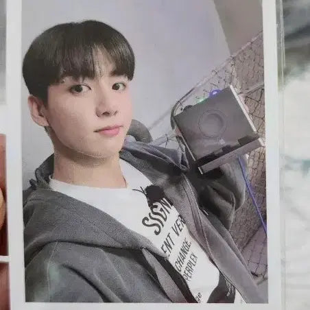 [BUNJANG] BTS Jungkook Bluetooth Mood Lamp Full Set (Photocard Included) / BTS 방탄 정국 블루투스무드등 풀셋(포카포함)