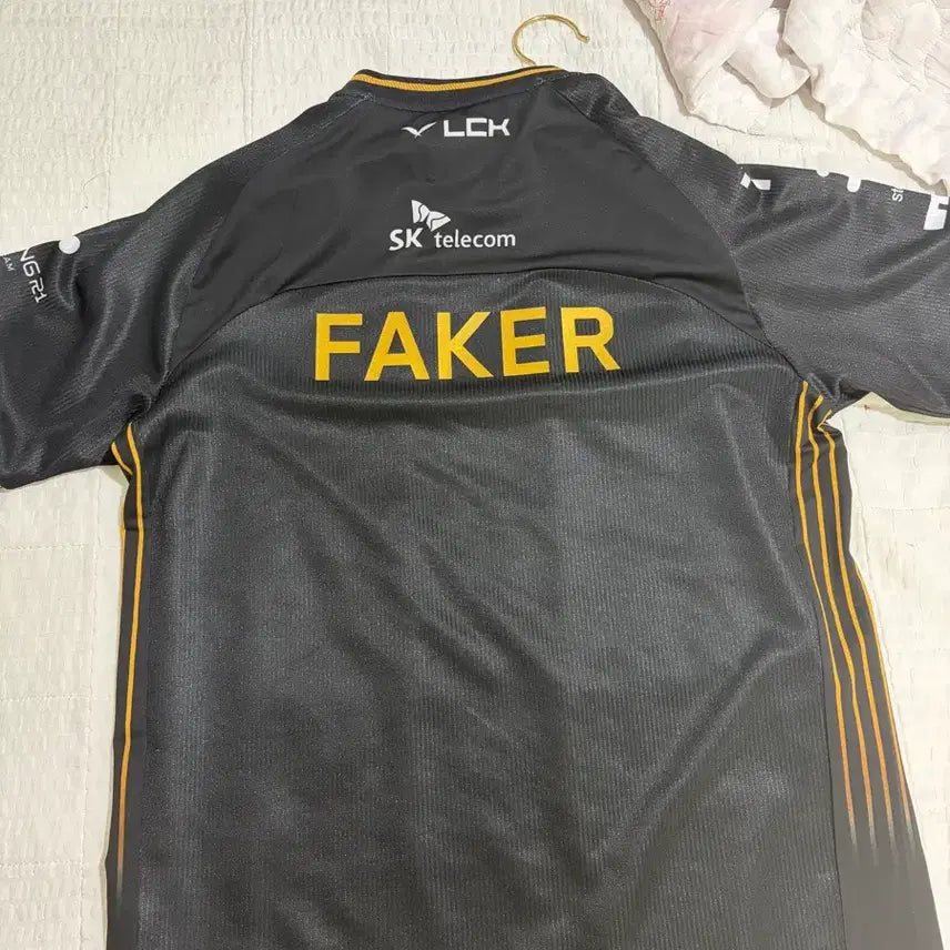 [BUNJANG] T1 Faker 2025 Worlds Jersey (Size M) / 2025 월즈 T1 페이커 져지 사이즈m