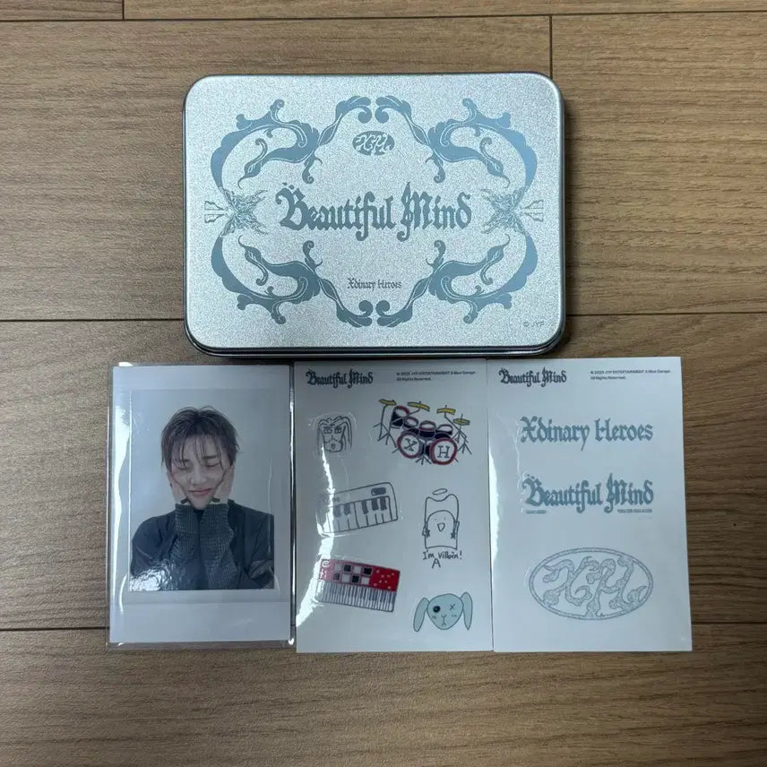 [BUNJANG] Xdinary Heroes XH View-Con Finale MD Tin Case Jeongsu Photocard / 엑스디너리히어로즈 엑디즈 뷰마콘 피날레 엠디 틴케이스 정수 포카